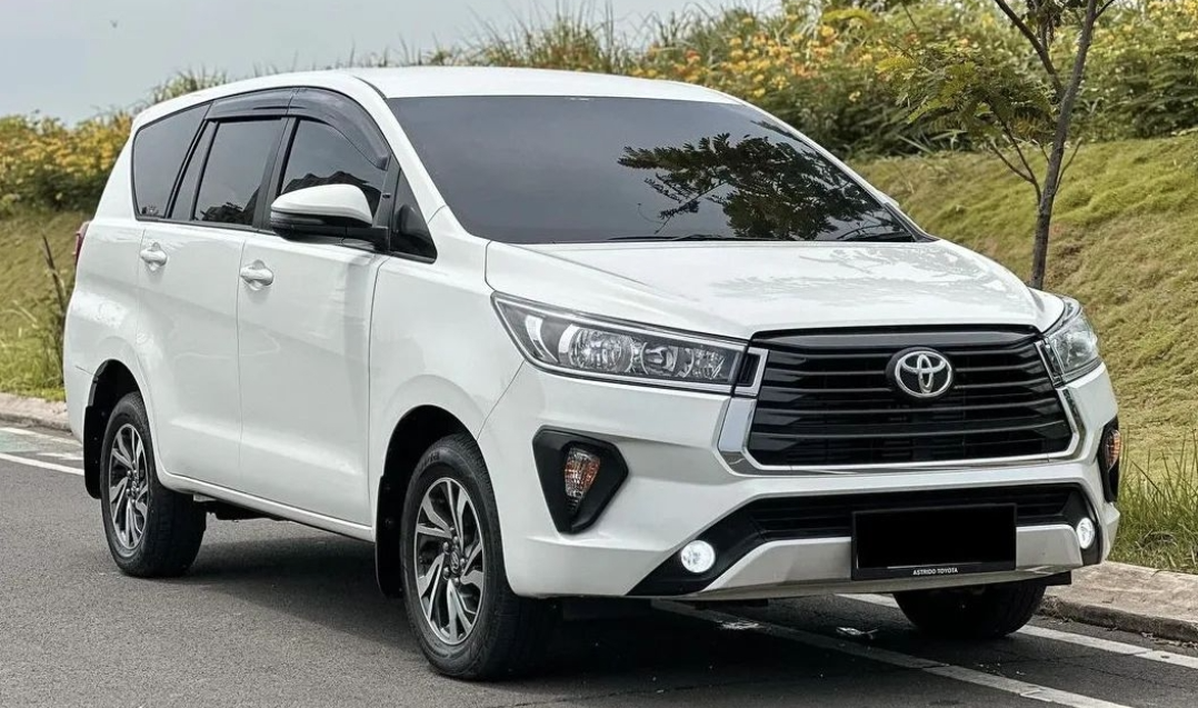 Rental Mobil Innova Reborn Semarang 